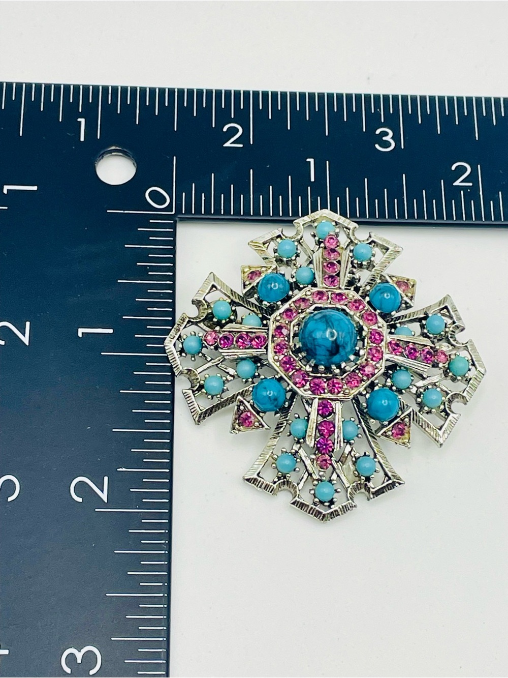 Vintage Silver Tone Maltese Cross Brooch with Turq Cabochons & Purple Crystals - Picture 5 of 5